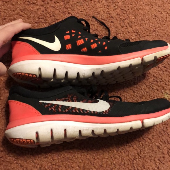 Nike Flex 2015 🥳HP🥳Run Sneakers - Picture 7 of 7